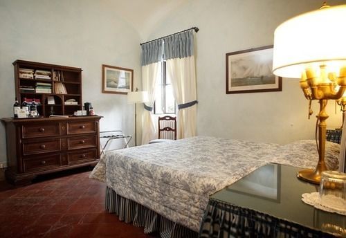 Badia A Coltibuono Wine